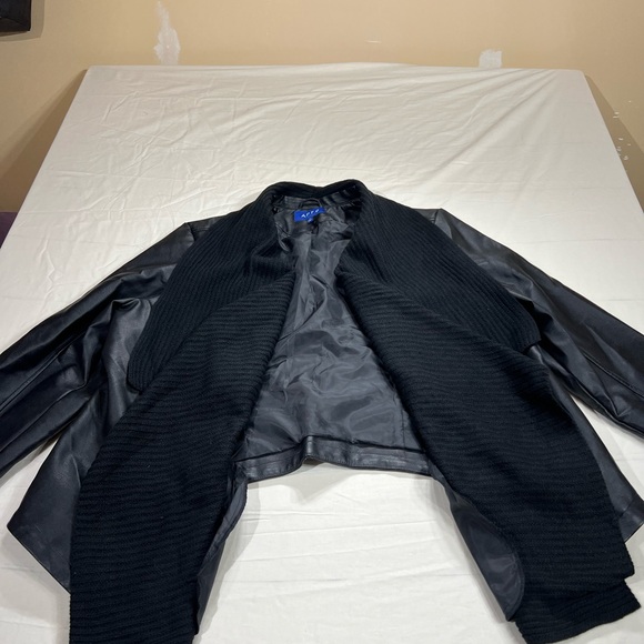 APT 9 Women’s 2xl Jacket With No Zipper Or Button It’s More Like A Cover Up - Picture 10 of 13
